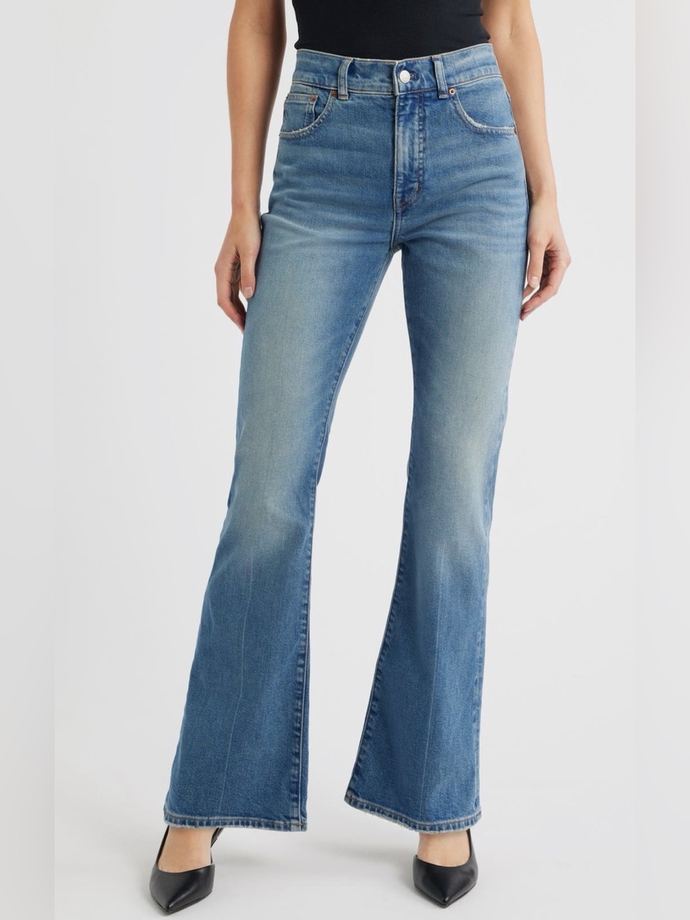 Madewell high-Rise Light Wash Flared Jeans